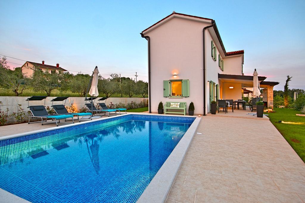 Villa Barbara Selina ภายนอก รูปภาพ