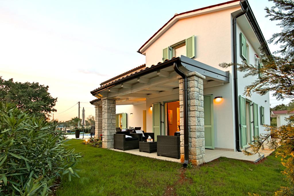Villa Barbara Selina ภายนอก รูปภาพ