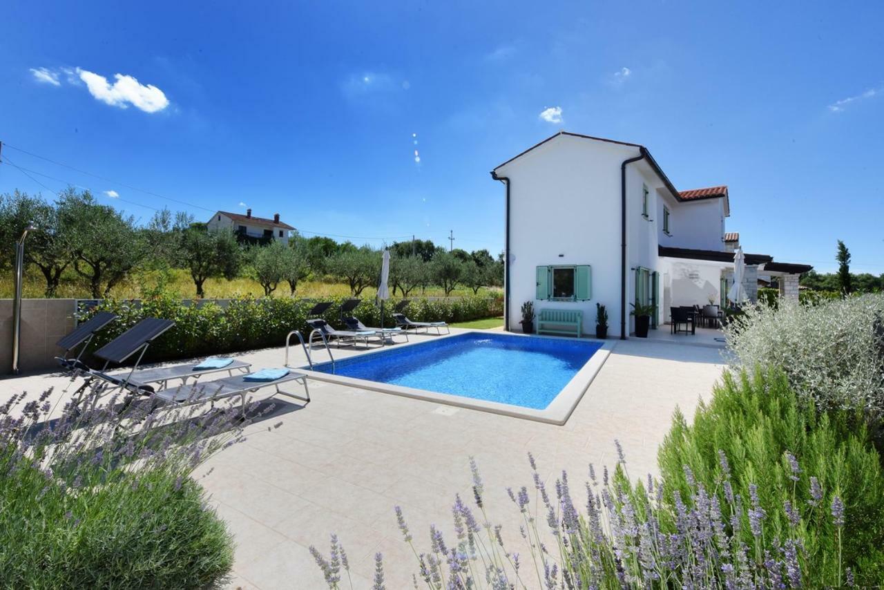 Villa Barbara Selina ภายนอก รูปภาพ